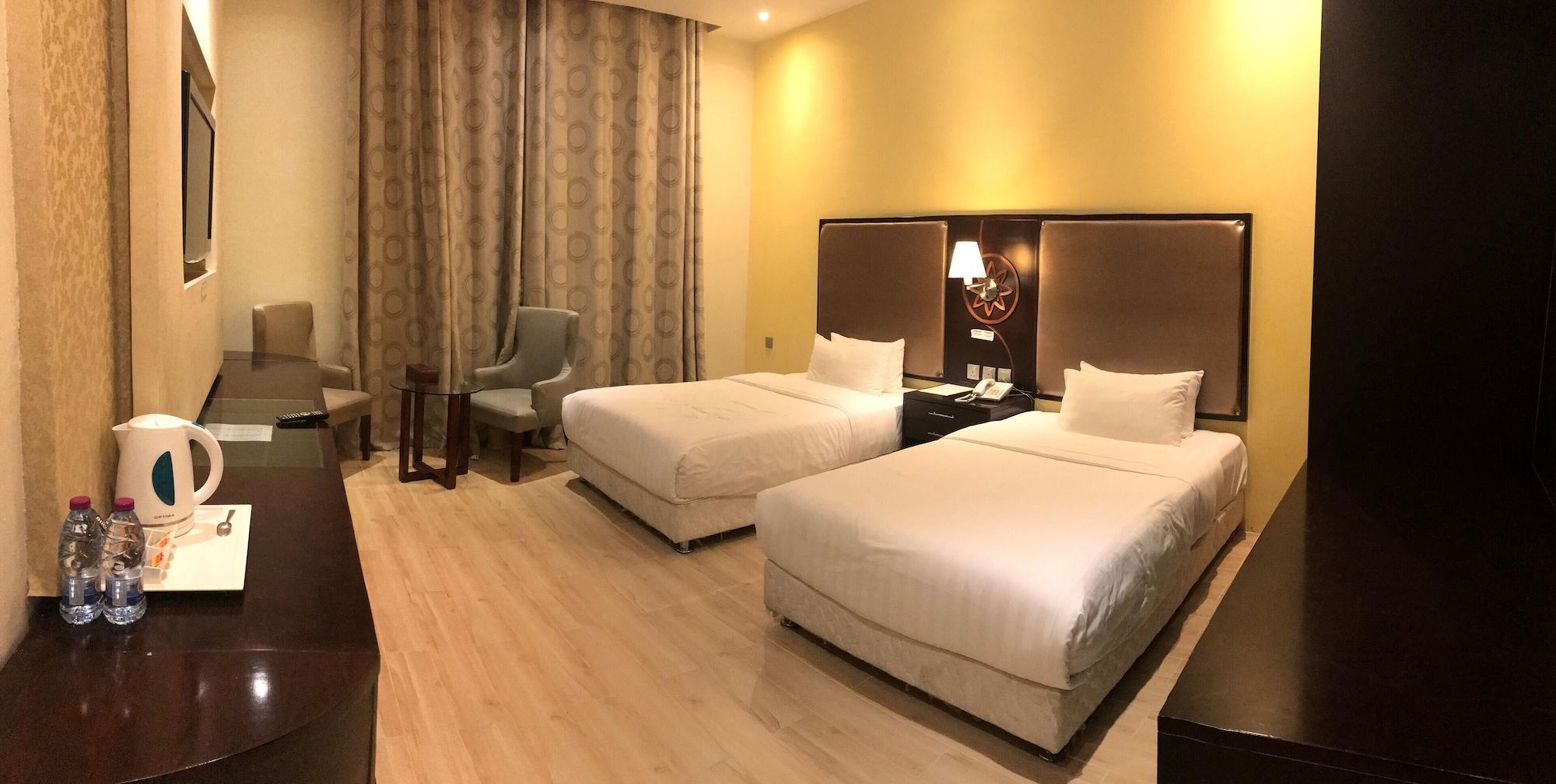 Al Liwan Suites Rawdat Al Khail Doha Buitenkant foto