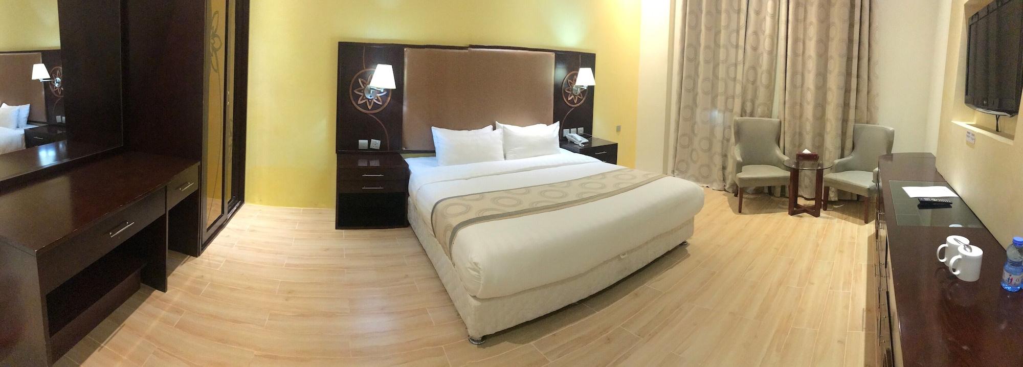 Al Liwan Suites Rawdat Al Khail Doha Buitenkant foto