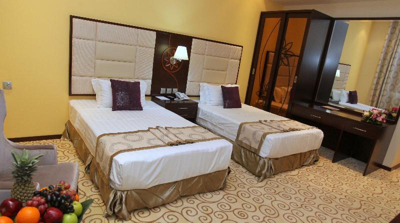 Al Liwan Suites Rawdat Al Khail Doha Buitenkant foto