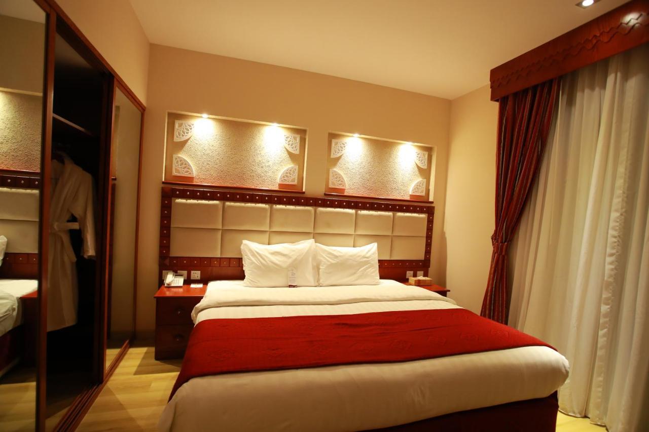 Al Liwan Suites Rawdat Al Khail Doha Buitenkant foto